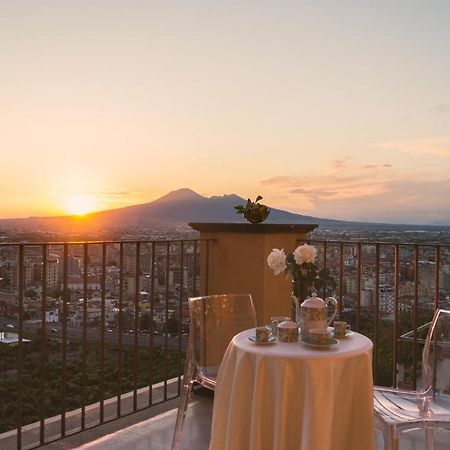 Villa Di Natale Pagani Bagian luar foto